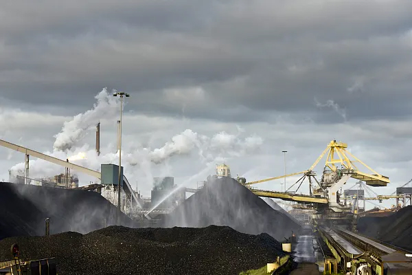 《世界能源投资报告》：今年全球煤炭投资预计同比增长10%